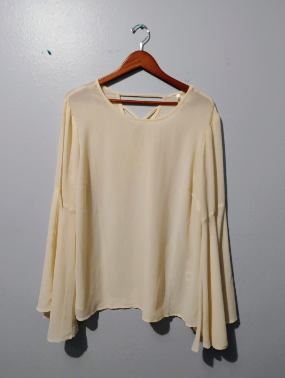 Live 4 Truth Cream Bell Sleeve Blouse